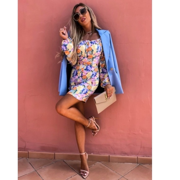 Blue Bodycon Mini Dress with Bishop Sleeves and Square Neckline - Picture 4 of 10